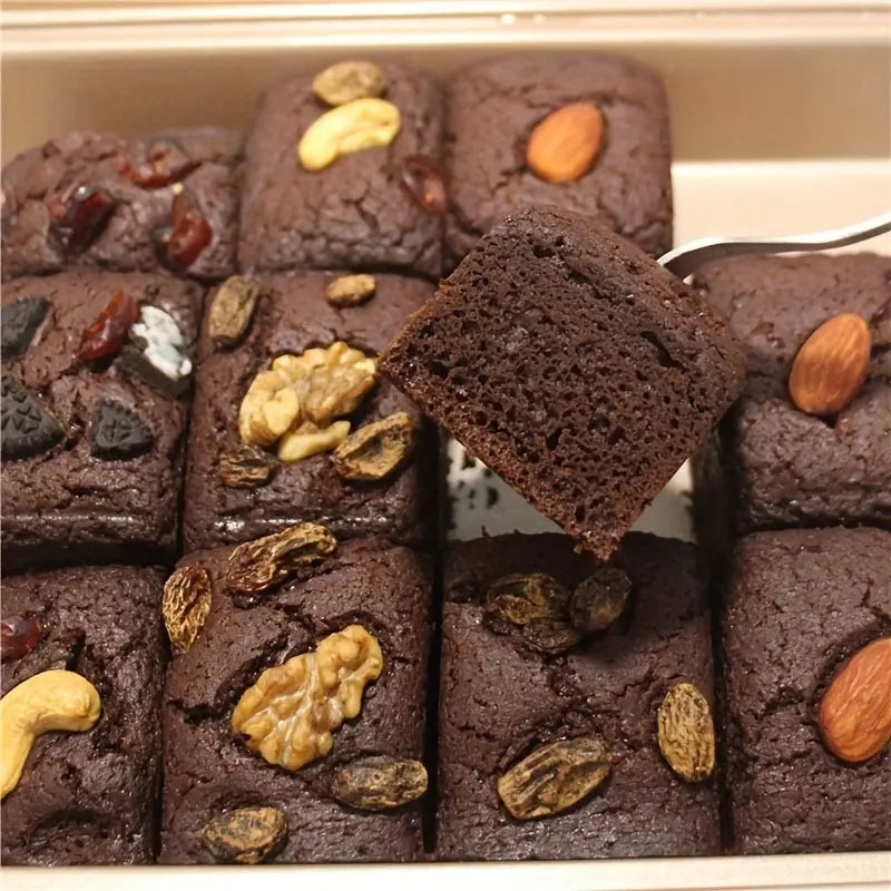 Carbon Steel Brownie Pan | Professional Sheet Cake Pan | Heavy-Duty Baking | KitchenKlout Bakeware