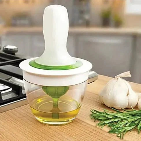 OILILIO Fill & Pour Set of 2 Prep Tool - KitchenKlout
