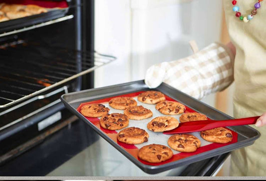 Silicone Non-Stick Baking Mat - 3 Sizes (Red/Gray) | KitchenKlout Baking mat